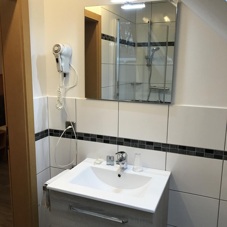 Apartment-Pension Schwalbennest Херцогенаурах Екстериор снимка